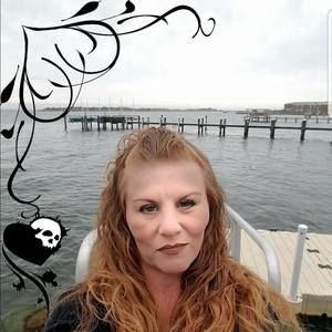 Meet your Posher, Sandy